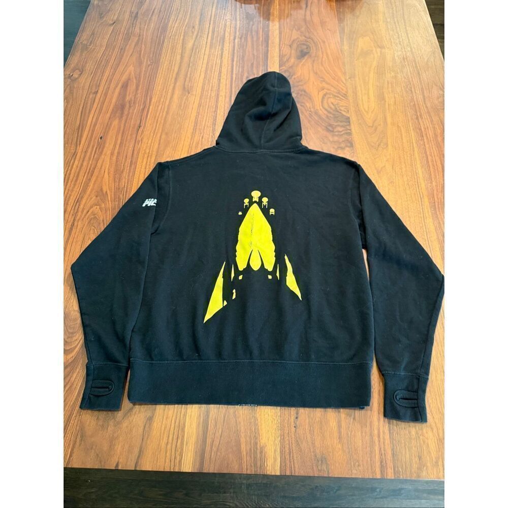 Independent Trading Co. Men's Star Trek Picard Cast and Crew Hoodie Black Small
